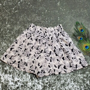 Lowry's Farm Floral Paperbag Shorts
